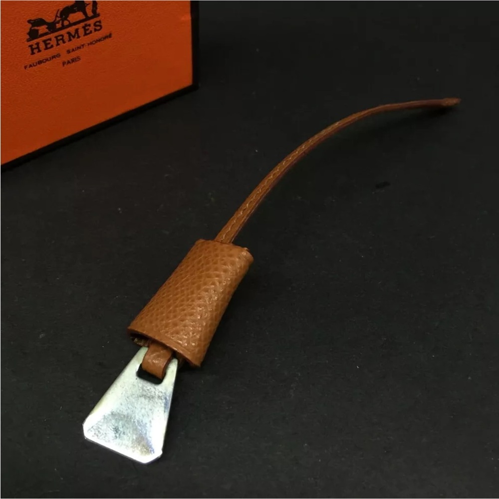 HERMES Crochet Bag Dog Tag Leather Charm Holder with Box